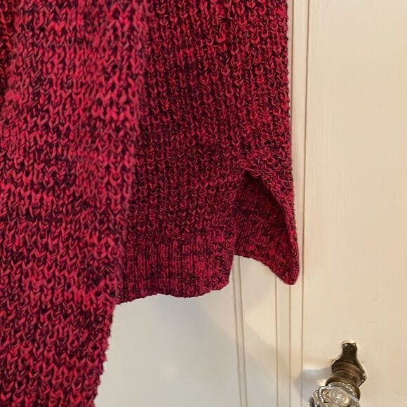 Victoria’s Secret red & black cotton slouchy sweater - Picture 4 of 10